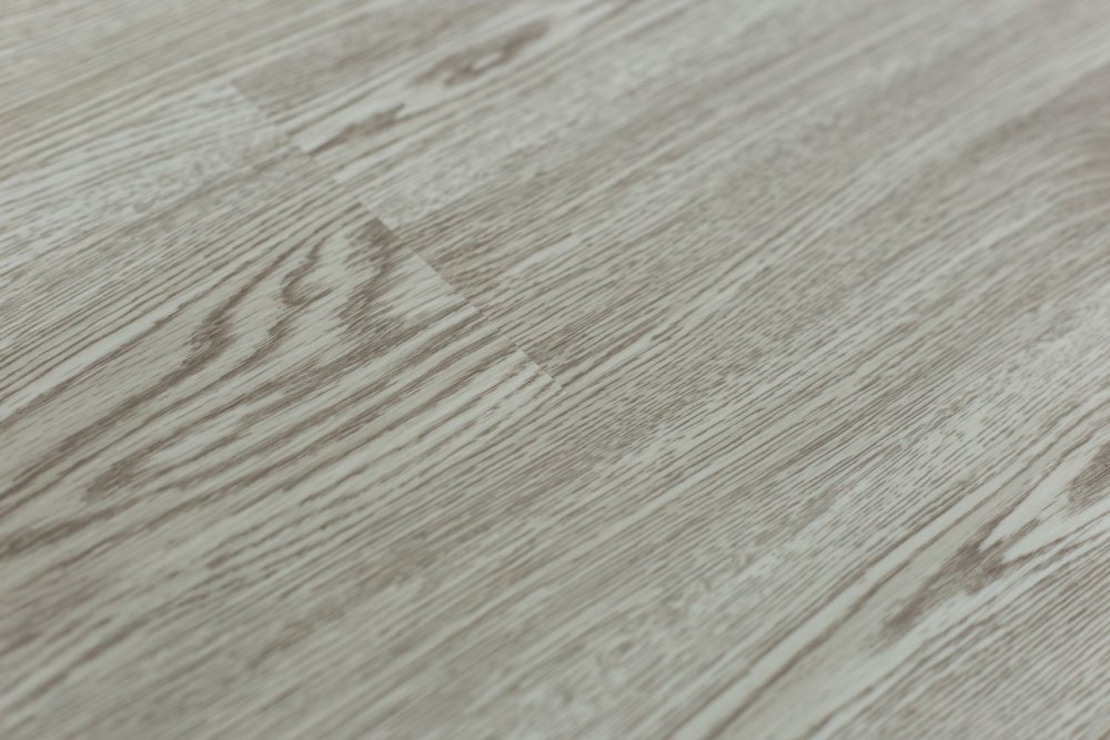 Замковая ПВХ плитка "Art Tile" Ясень Мокко (920*150*4 мм) — купить в Юрге