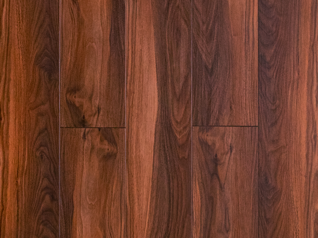 SPC ламинат Орех Ясава 118 (1200*182*4 мм) — купить в Юрге