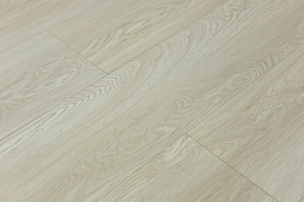 Плитка каменно-полимерная "Art Tile" Самшит Диомид (1220*199*9 мм) — купить в Юрге