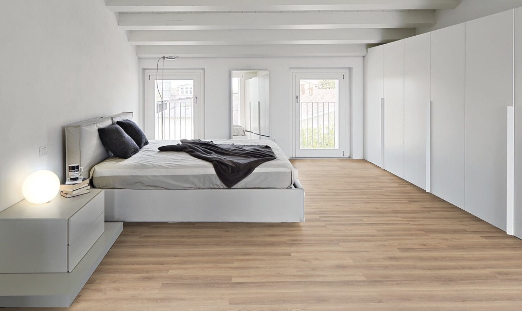 Клеевая плитка для коммерческих помещений "Bonkeel" Arabesque (914,4*152,4*2,1мм) — купить в Юрге