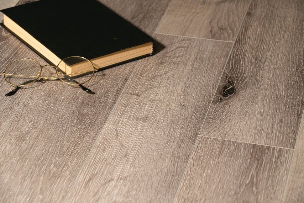 Виниловый ламинат "Bonkeel" Style Дуб Чесил (1200*125*4 мм) — купить в Юрге