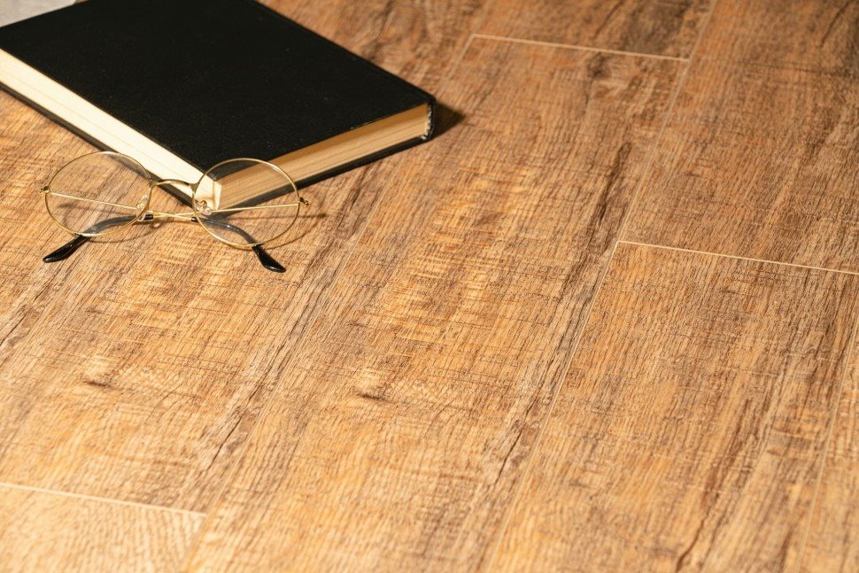 Виниловый ламинат "Bonkeel" Style Дуб Махо (1200*125*4 мм) — купить в Юрге