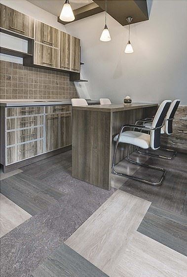 Плитка ПВХ "Tarkett" New Age Serenity (914,4*101,6*2,1 мм) — купить в Юрге