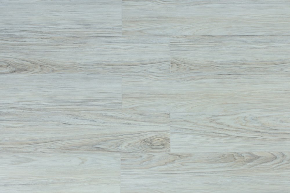 Замковая ПВХ плитка "Art Tile" Клён Жемчужный (1220*152*5 мм) — купить в Юрге