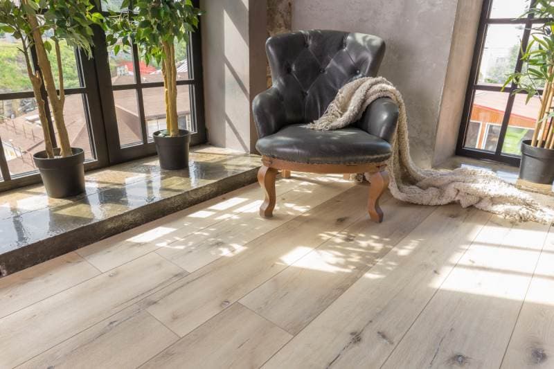 Замковая ПВХ плитка "Aquafloor" AF8004XL (1524*228*8 мм) — купить в Юрге