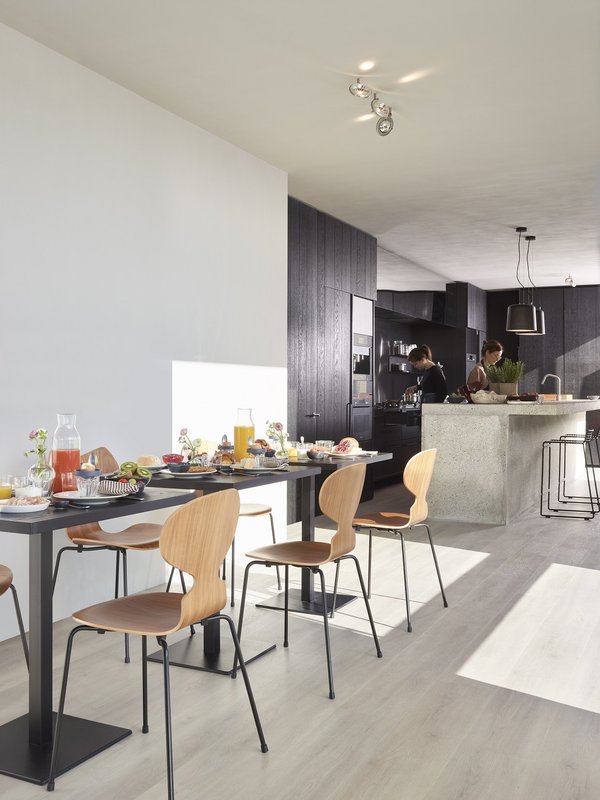 Замковая ПВХ плитка "Berry Alloc" Spirit Pro 55 ELITE BEIGE (610*914*5,5 мм) — купить в Юрге